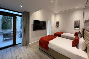  2 Bedroom Family Deluxe  -  Regent's Park  - Gallery -  5