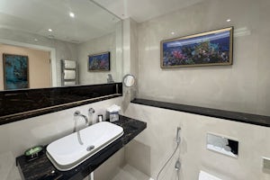  2 Bedroom Family Deluxe  -  Regent's Park  - Gallery -  4
