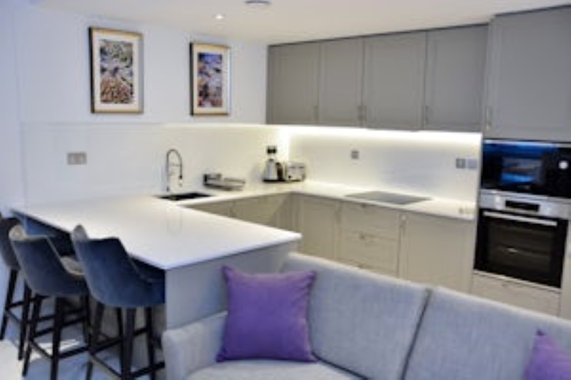  4 Bedroom Family Deluxe  -  Regent's Park  - Gallery -  5