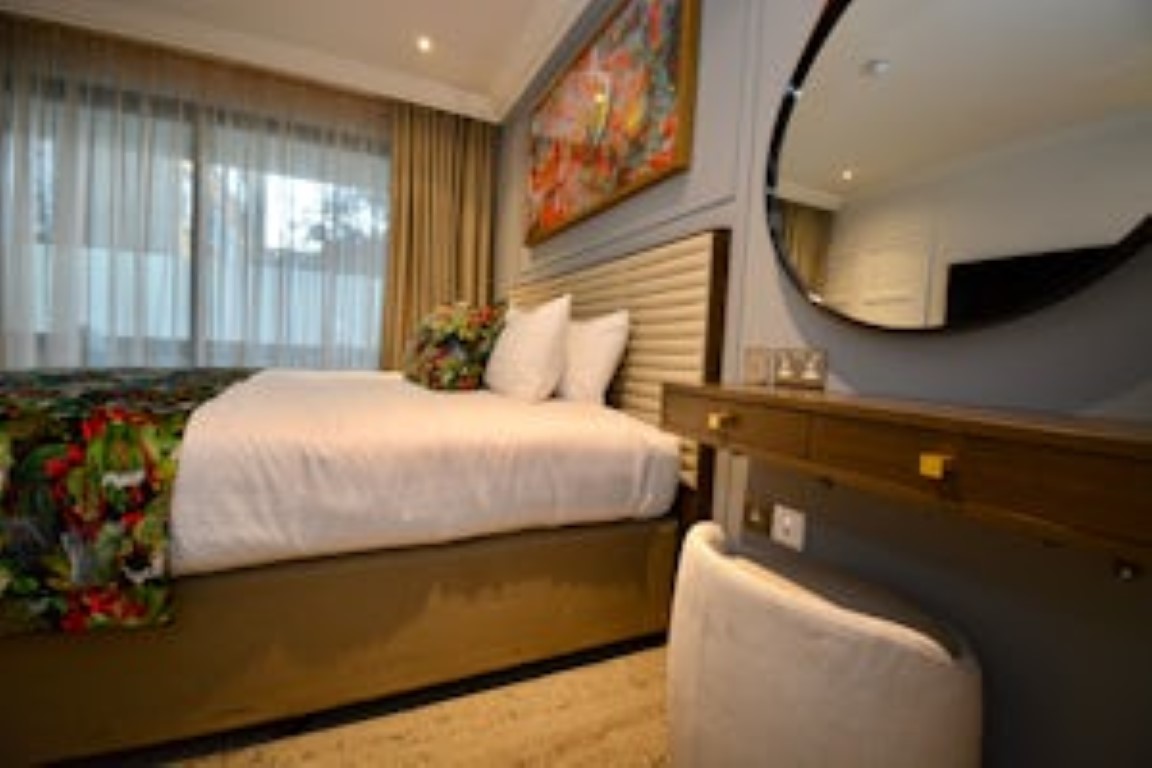  4 Bedroom Family Deluxe  -  Regent's Park  - Gallery -  28