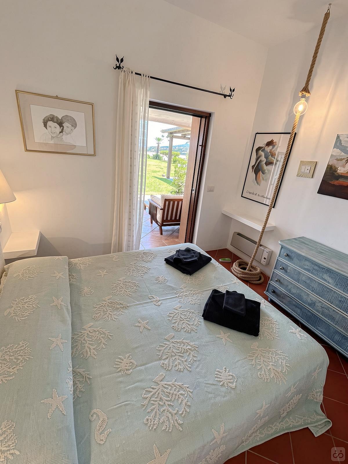 Private Room Double Bed - 3