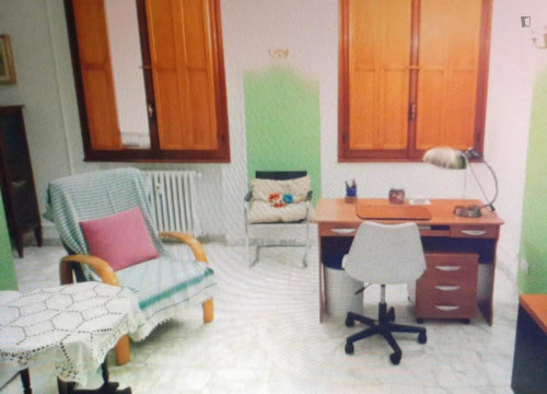 Cozy single bedroom close to Sandro Pertini park