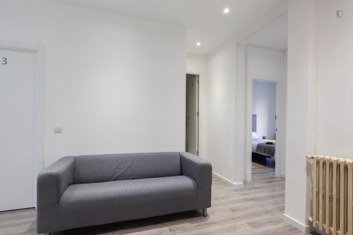 Nice double bedroom close to Facultat de Filosofia - Universitat de Barcelona - Gallery - 7