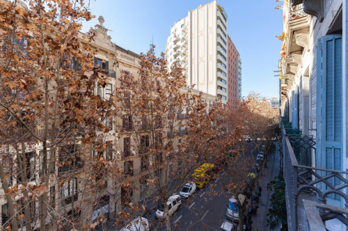 Nice double bedroom close to Facultat de Filosofia - Universitat de Barcelona