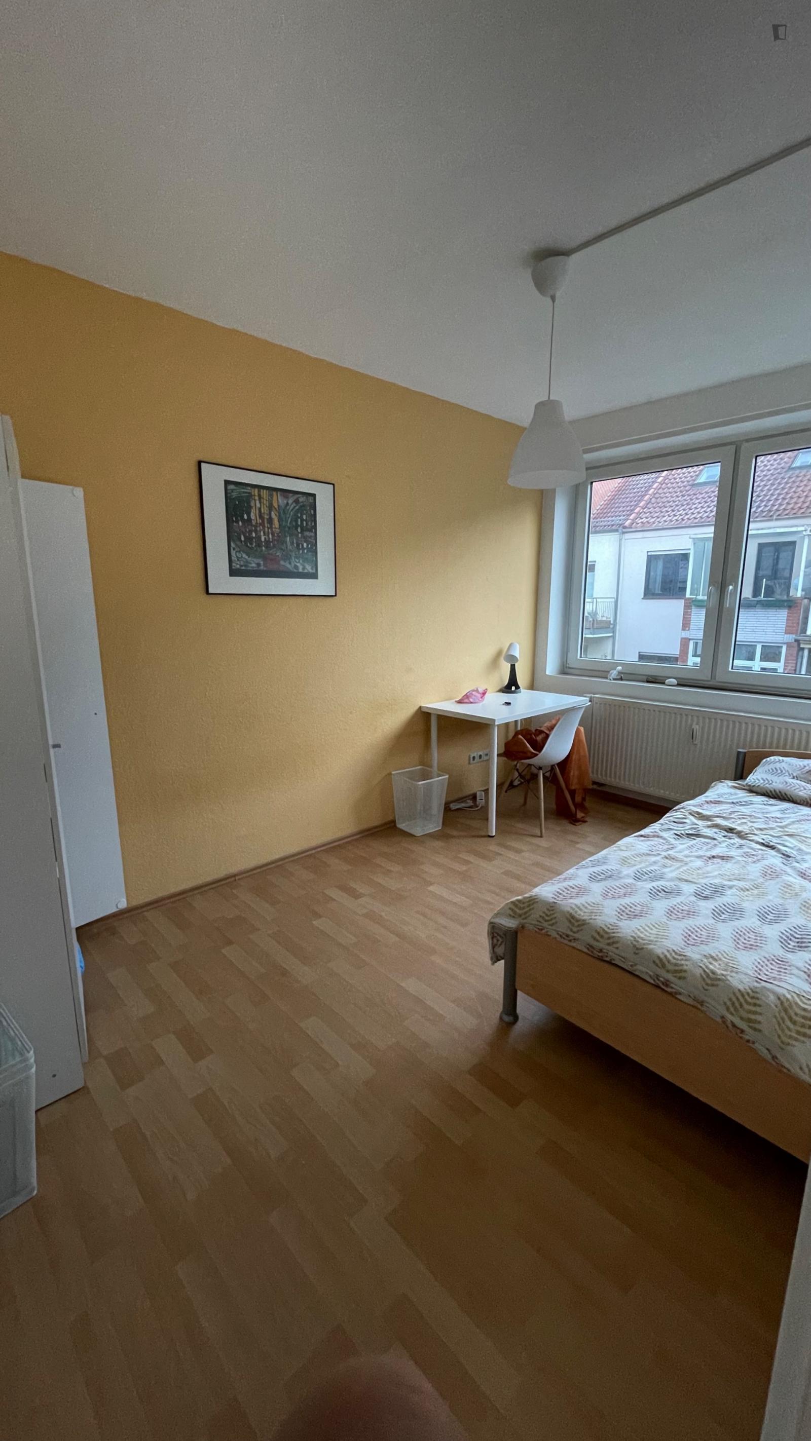 Single Bedroom In 5-Bedroom Apartment - Single bedroom in 5-bedroom apartment - Gallery - 1