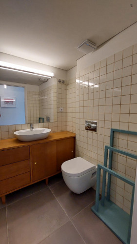 Sublime new 2-bedroom apartment in Miragaia