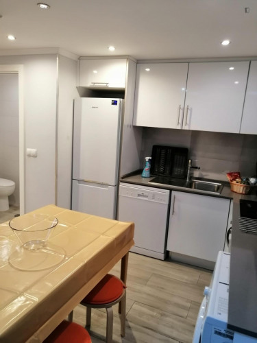 2 bedroom apartment - Gallery - 9