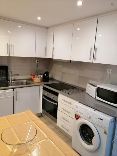 2 bedroom apartment