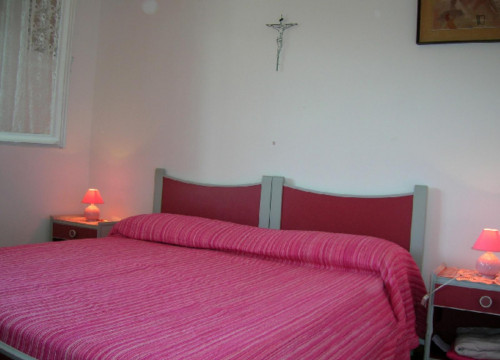 Comfy 2 bedroom apartment with terrace in Grado in front of the sea