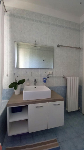 Comfy 3 bedroom apartment close to University of Parma
