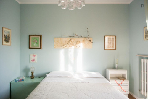 Graceful double bedroom close to Teatro Verdi