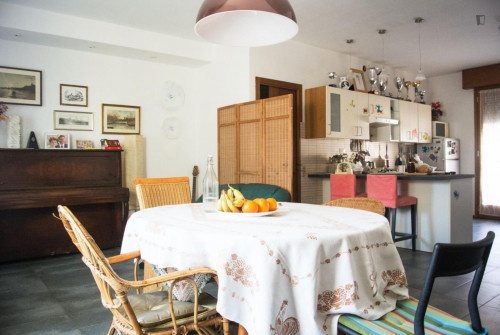 Graceful double bedroom close to Teatro Verdi - Gallery - 7