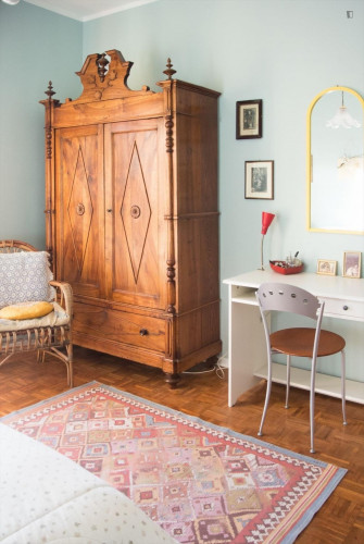 Graceful double bedroom close to Teatro Verdi - Gallery - 6