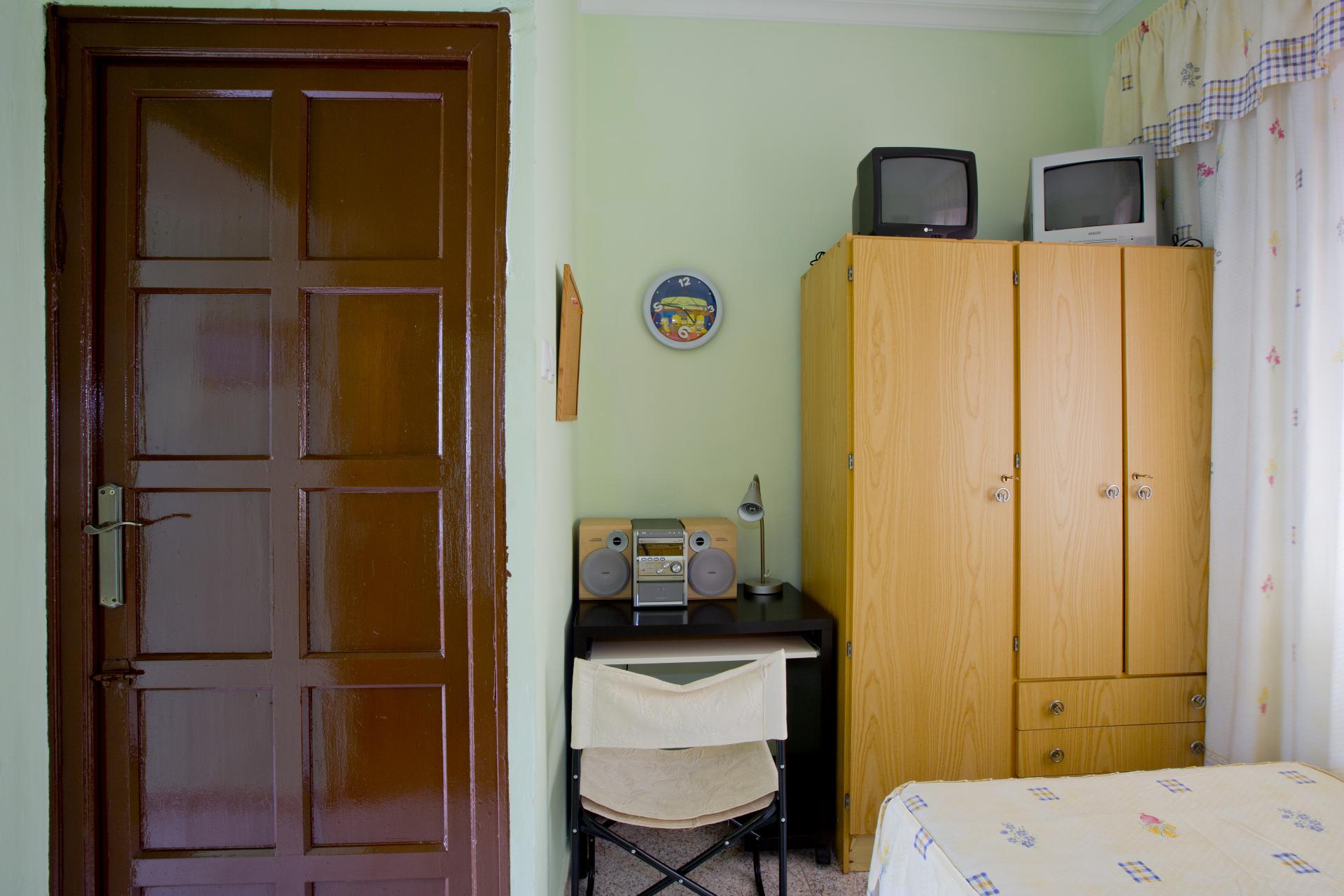 Cosy single bedroom in the Macarena neighbourhood