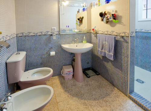 Cosy single bedroom in the Macarena neighbourhood