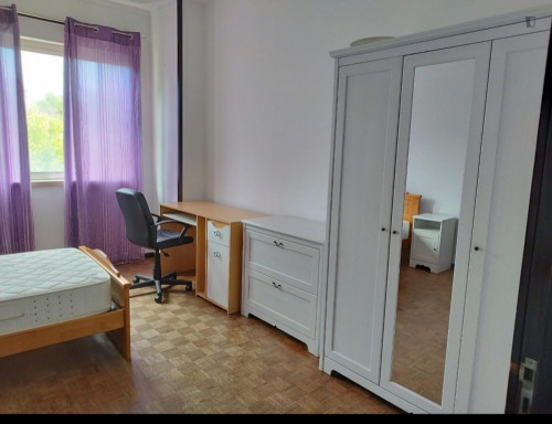 Homely single bedroom close to Casa da Música