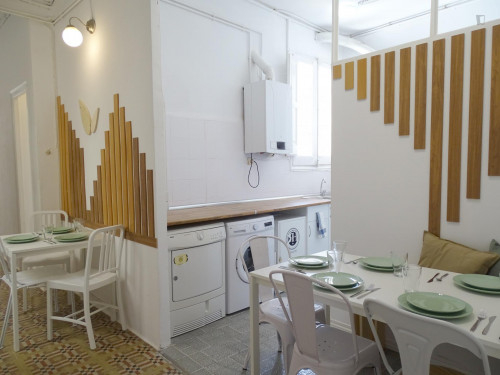 RH18-R1 Single bedroom in 9-bedroom apartment - Gallery - 16