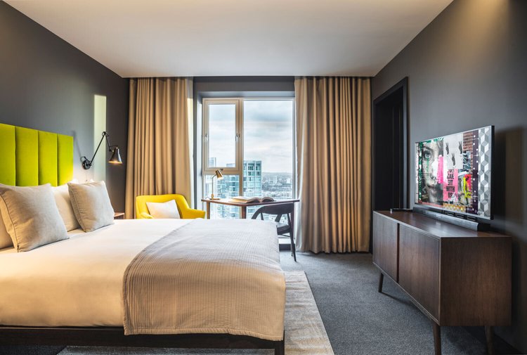  Studio Apartment  -  Skyline Aldgate  - Gallery -  2