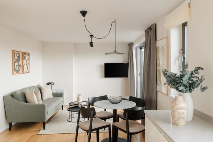 1.5 Bed Apartment - Scala Street - Gallery - 9