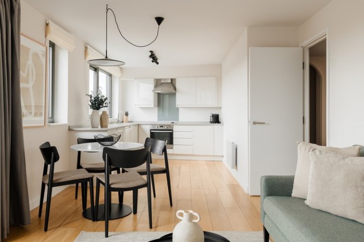1.5 Bed Apartment - Scala Street - Gallery - 11