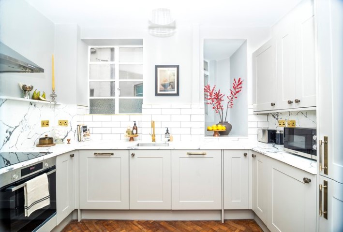 2 Bed Apartment  -  Brompton Road  - Gallery -  7