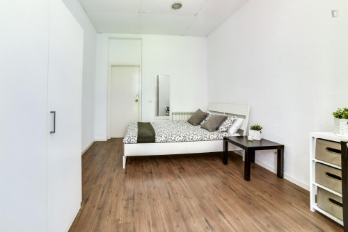 Double bedroom near Plaza Santo Domingo - Gallery - 11