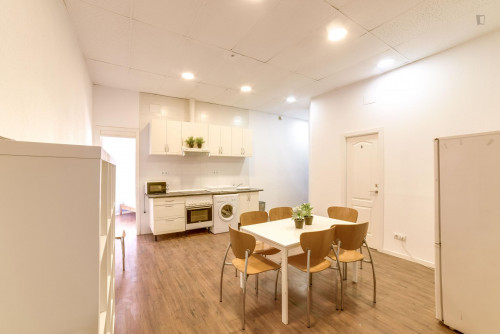 Double bedroom near Plaza Santo Domingo - Gallery - 9
