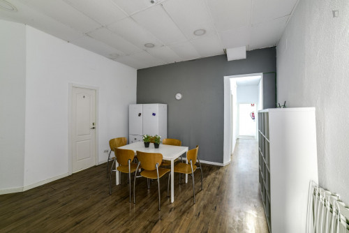 Double bedroom near Plaza Santo Domingo - Gallery - 10