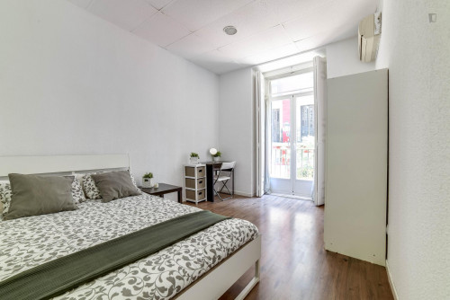 Double bedroom near Plaza Santo Domingo - Gallery - 17