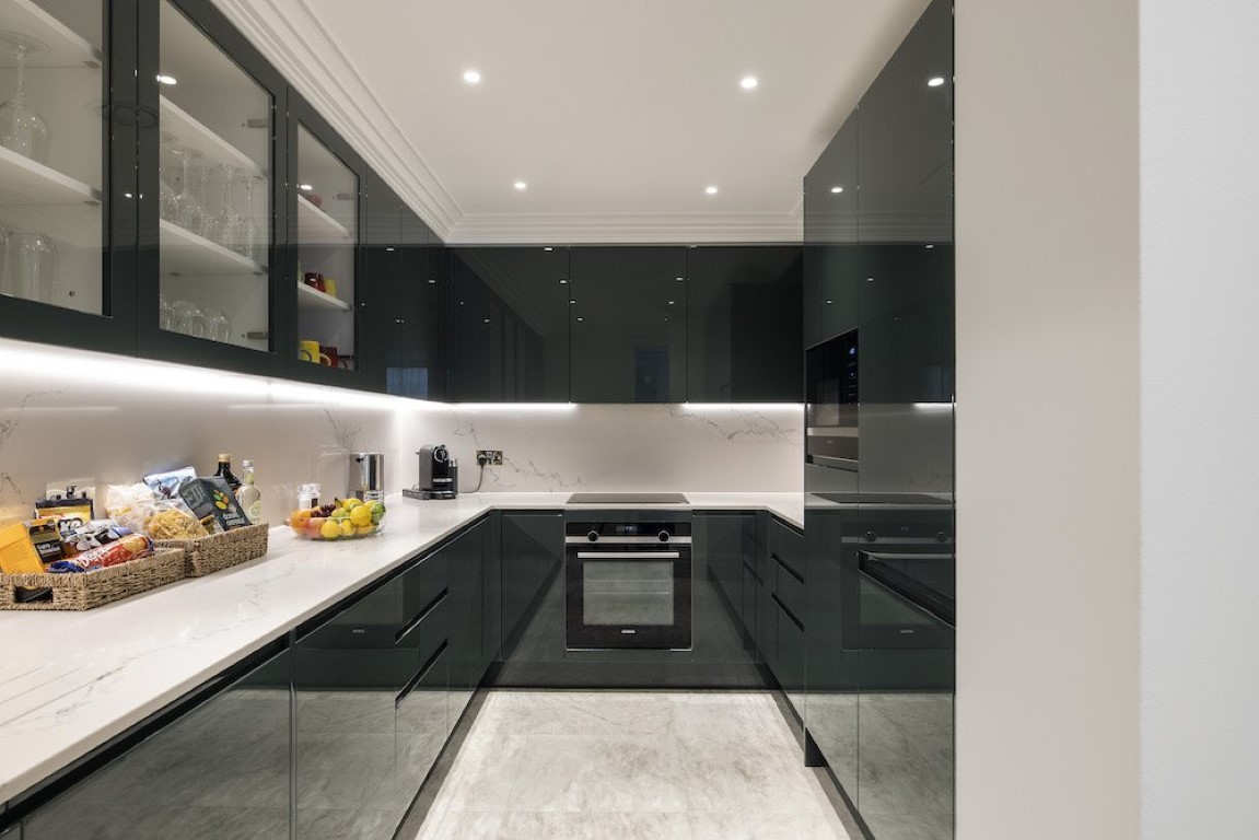  Three Bed Apartment  -  Park Lane London  - Gallery -  13