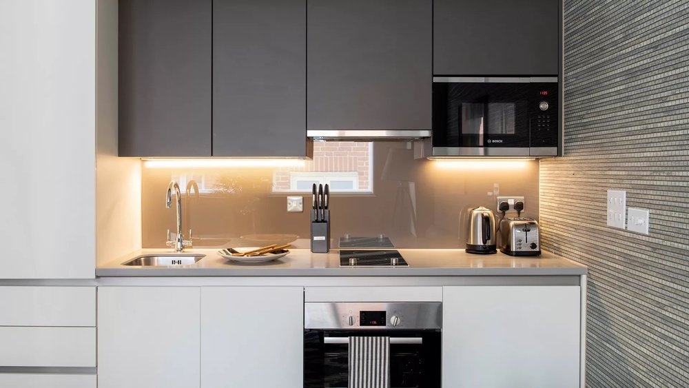  Deluxe Studio Apartments  -  Cannon St Apartments  - Gallery -  15