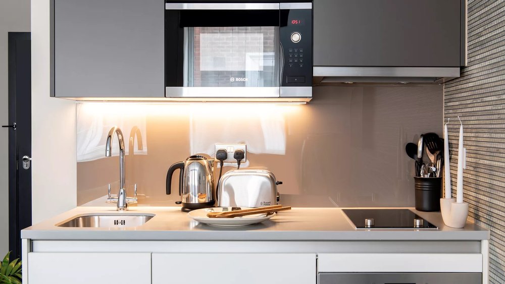  Deluxe Studio Apartments  -  Cannon St Apartments  - Gallery -  6