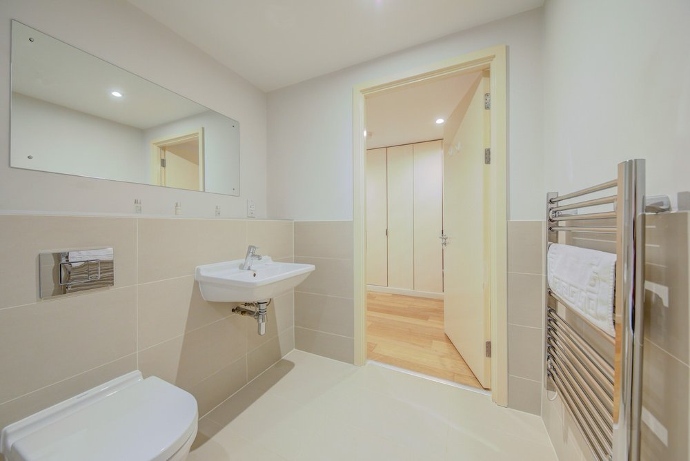  Deluxe 1 Bed Apartment  -  Castle Park  - Gallery -  6