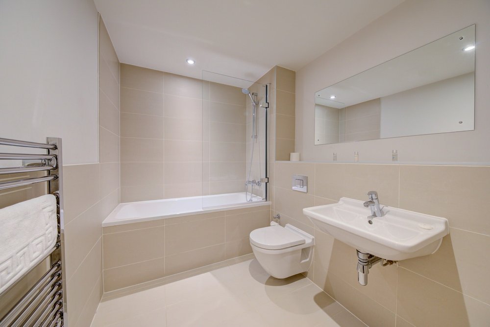  Deluxe 1 Bed Apartment  -  Castle Park  - Gallery -  7
