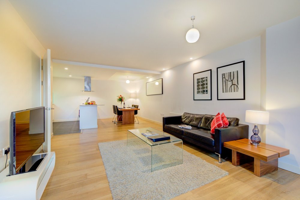  Deluxe 1 Bed Apartment  -  Castle Park  - Gallery -  4