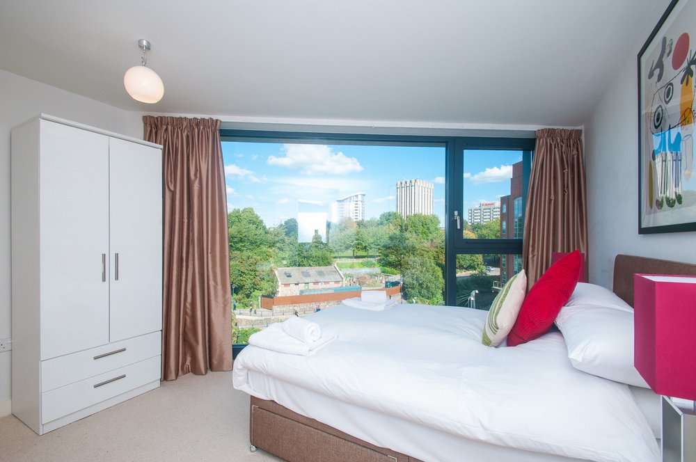  Deluxe 2 Bed Apartment  -  Castle Park  - Gallery -  14