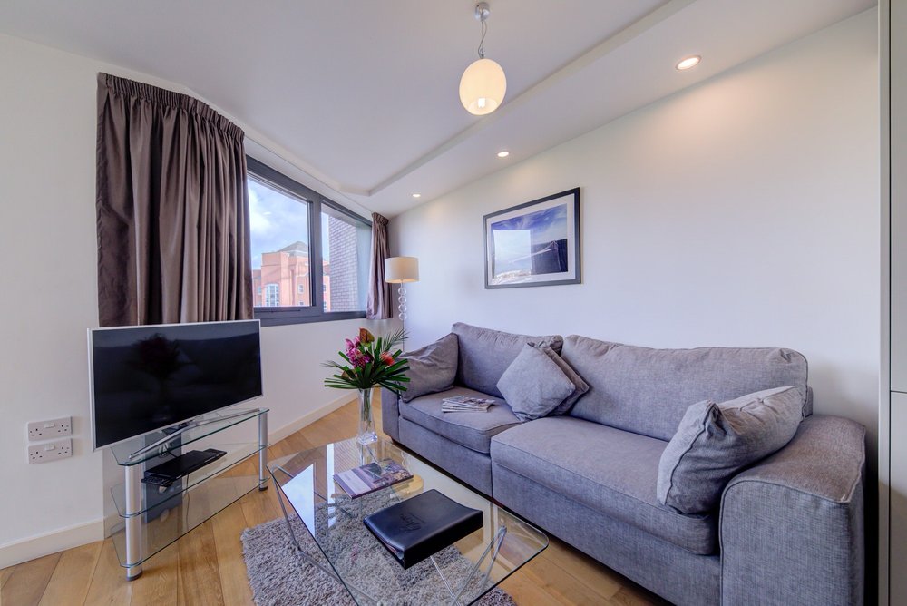  Deluxe 2 Bed Apartment  -  Castle Park  - Gallery -  11