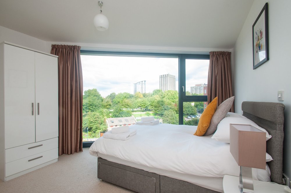  Deluxe 2 Bed Apartment  -  Castle Park  - Gallery -  4