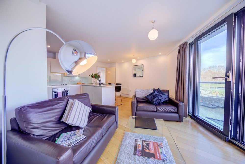  Deluxe 2 Bed Apartment  -  Castle Park  - Gallery -  10