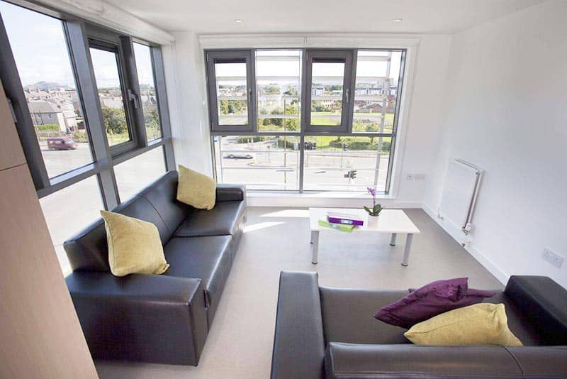  2 Bed Accessible Apartment  -  Edinburgh College Residence  - Gallery -  10