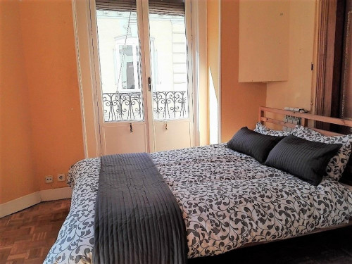 Single bedroom in Madrid's beautiful Palacio district
