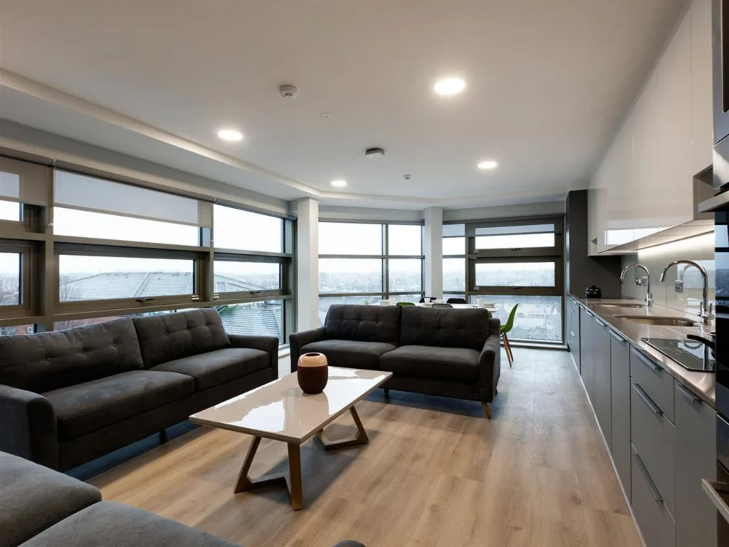 Platinum En-Suite - 4