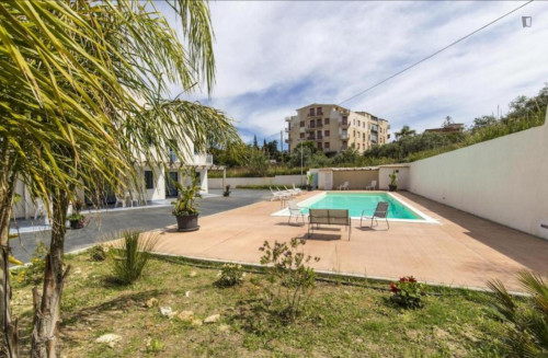 Comfy Apartment close to the beach - Gallery - 11