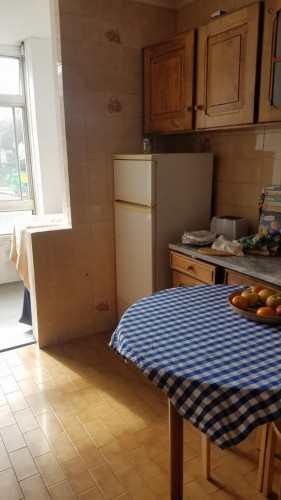 Cosy single bedroom in a 3-bedroom apartment near Universidade Lusíada  - Gallery -  5