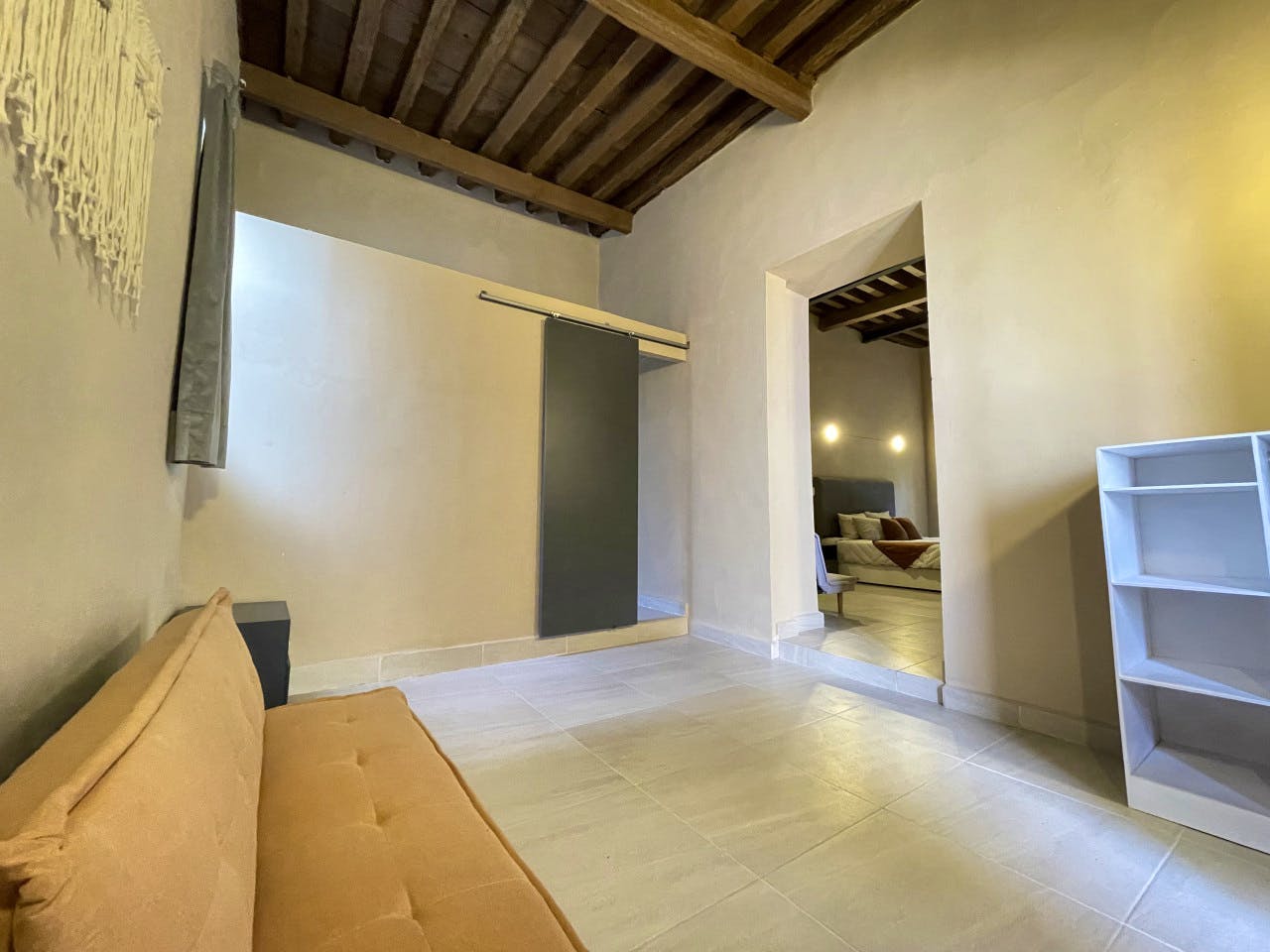 Suite Room - 4