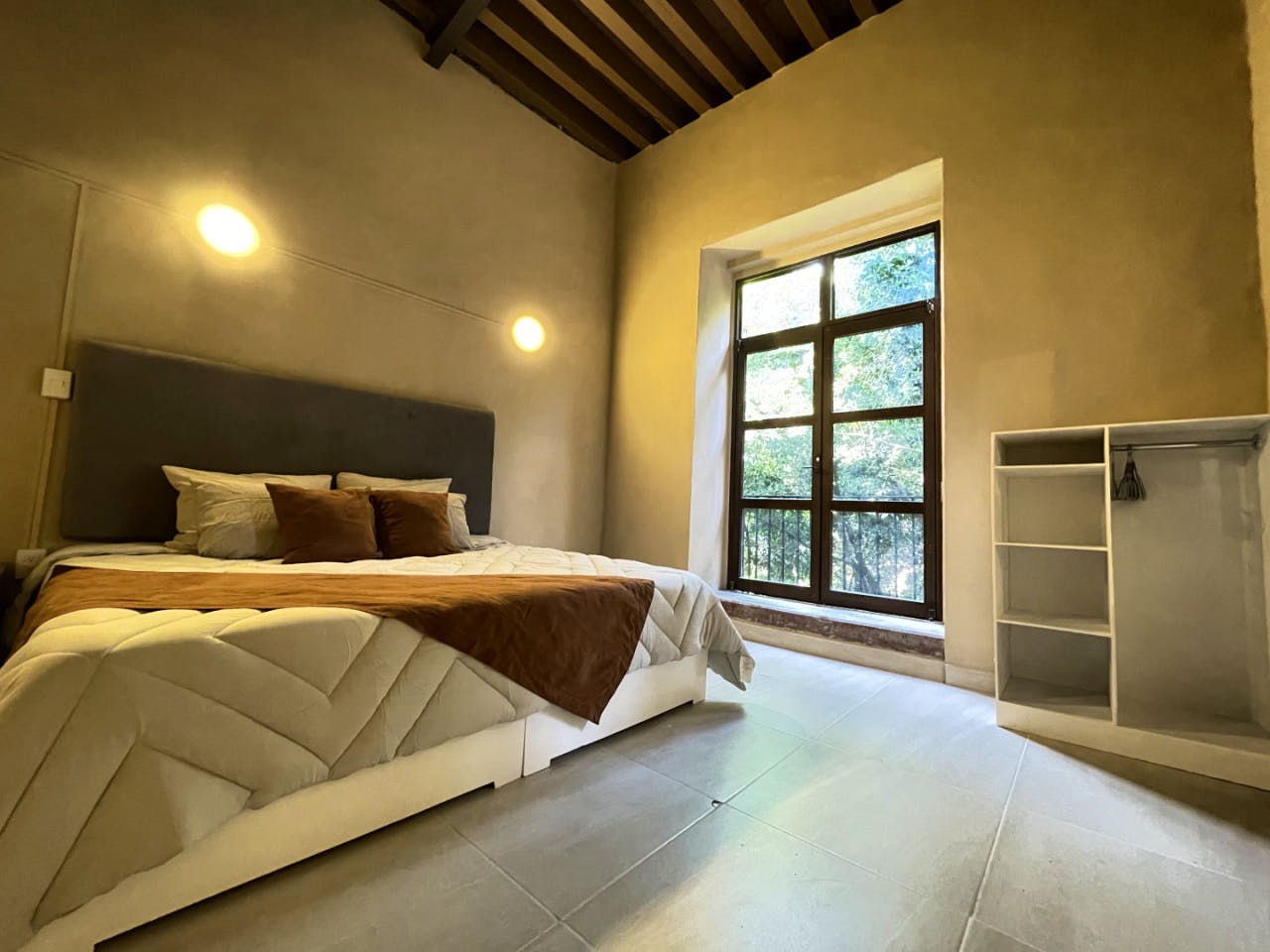 Suite Room - 2