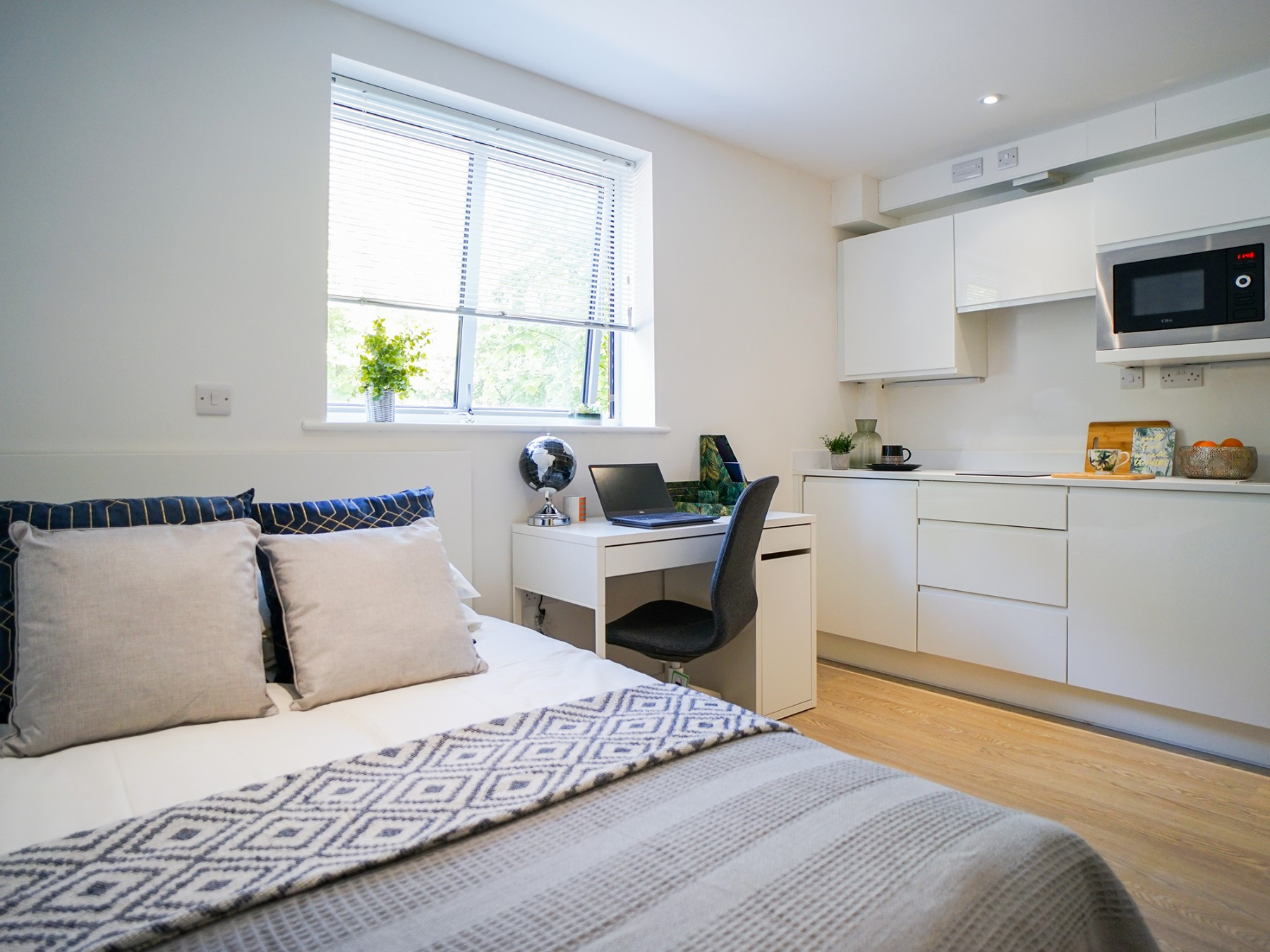  Studio  -  Orme House  - Gallery -  11