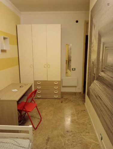 Comfy single bedroom close to Università Cattolica del Sacro Cuore of Cremona - Gallery - 6