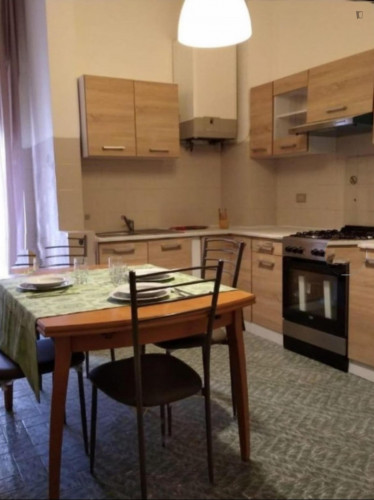 Comfy single bedroom close to Università Cattolica del Sacro Cuore of Cremona