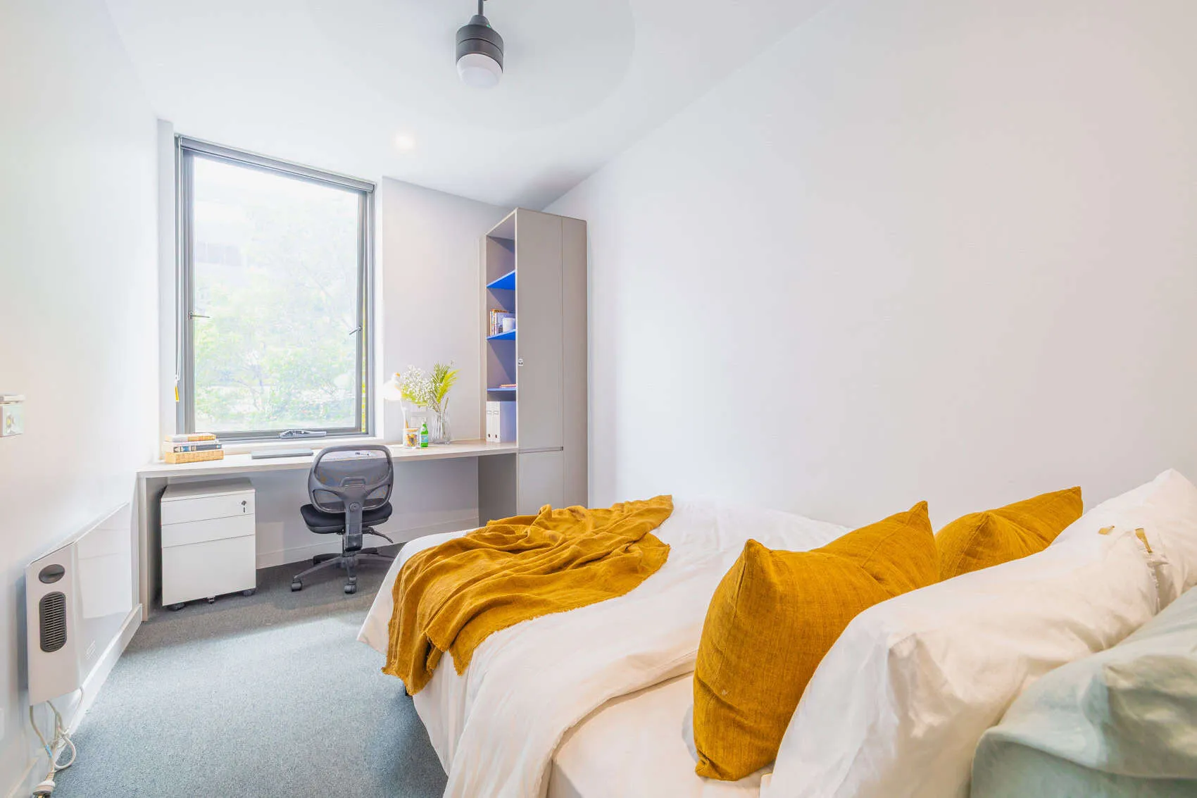 1 Bedroom Studio Premium - Dwell Village Melbourne City - Gallery - 2